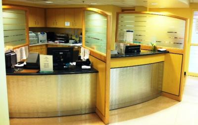 UMass Med Ctr Lobby Desk